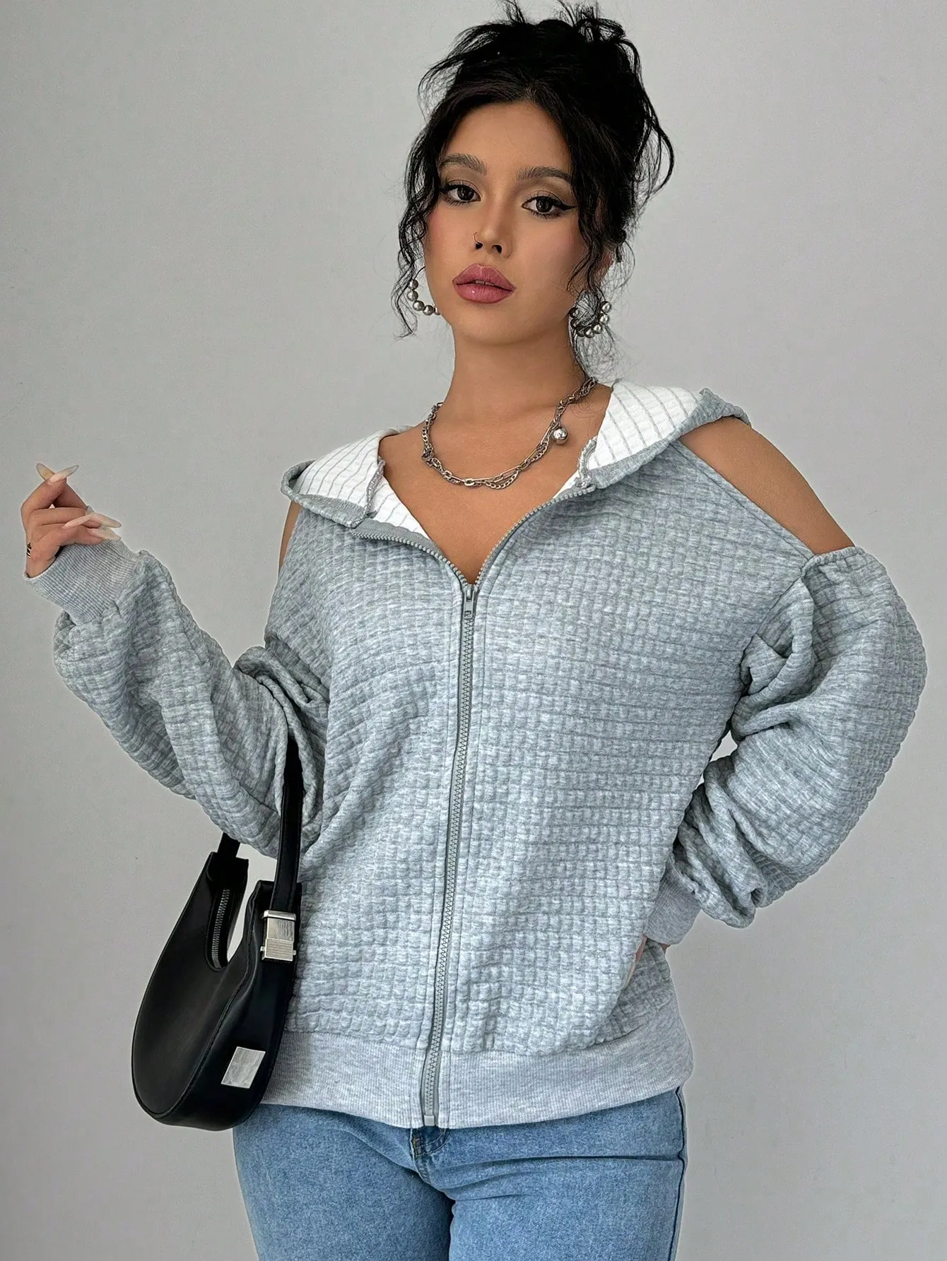 sz2406173925832851_02