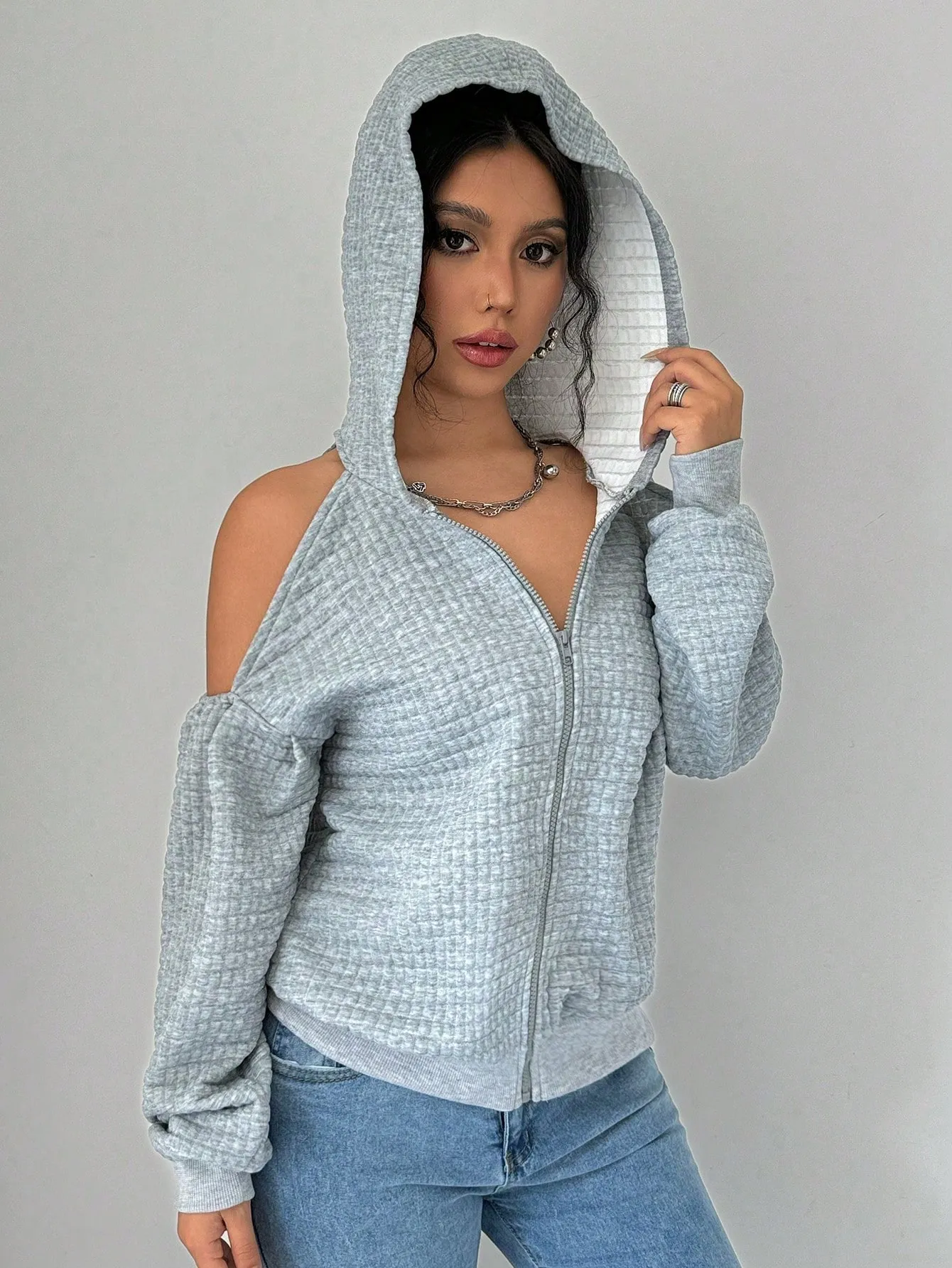 sz2406173925832851_03