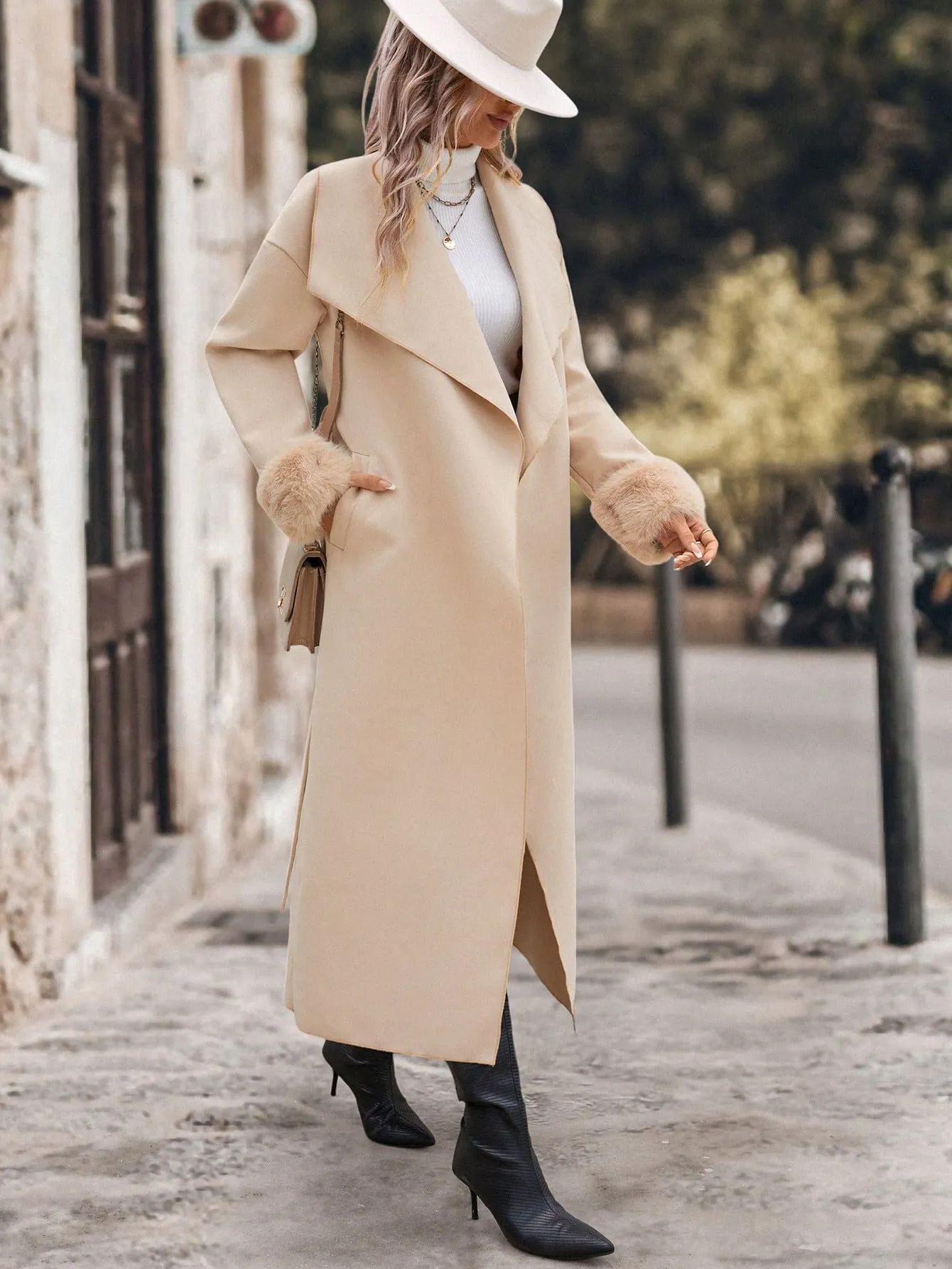 sz2407226673615448_02