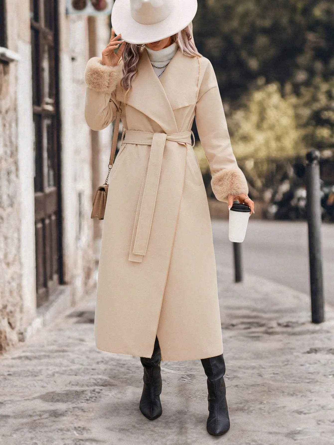 sz2407226673615448_04