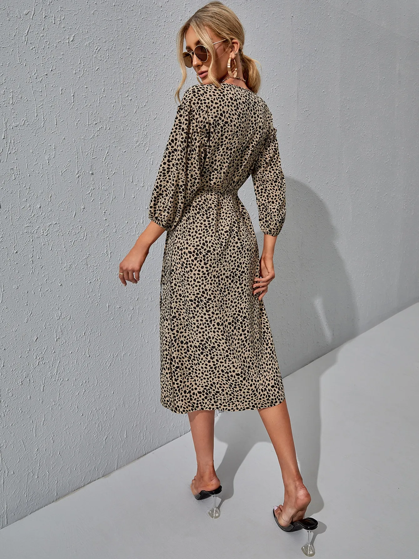 sW210617198902814_01