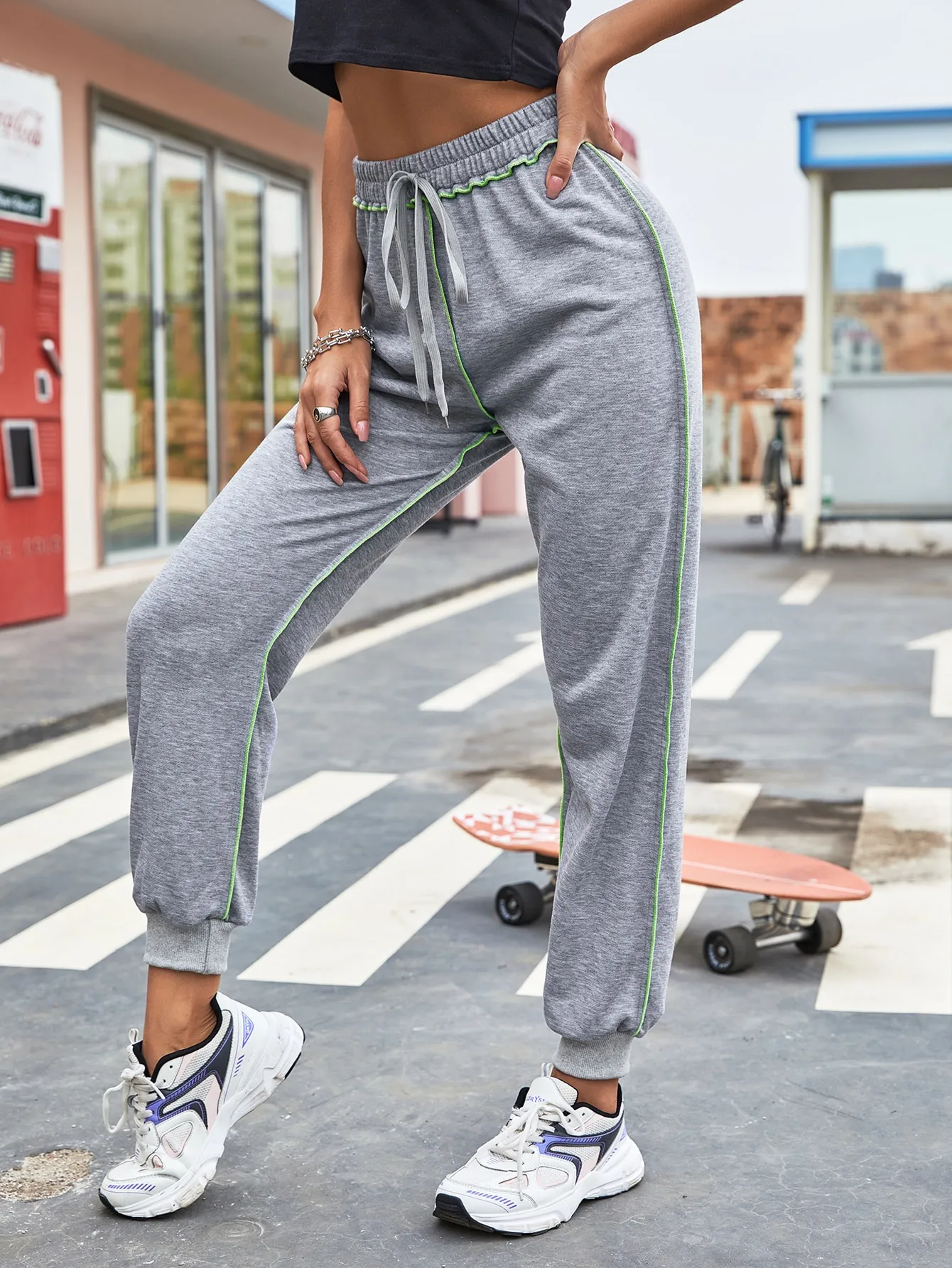 sw2112072222232483_00