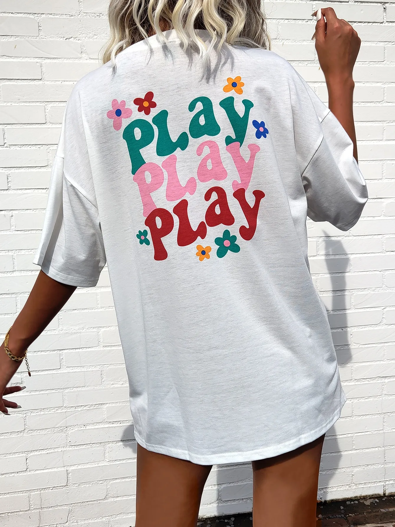 sw2205063444489581_03