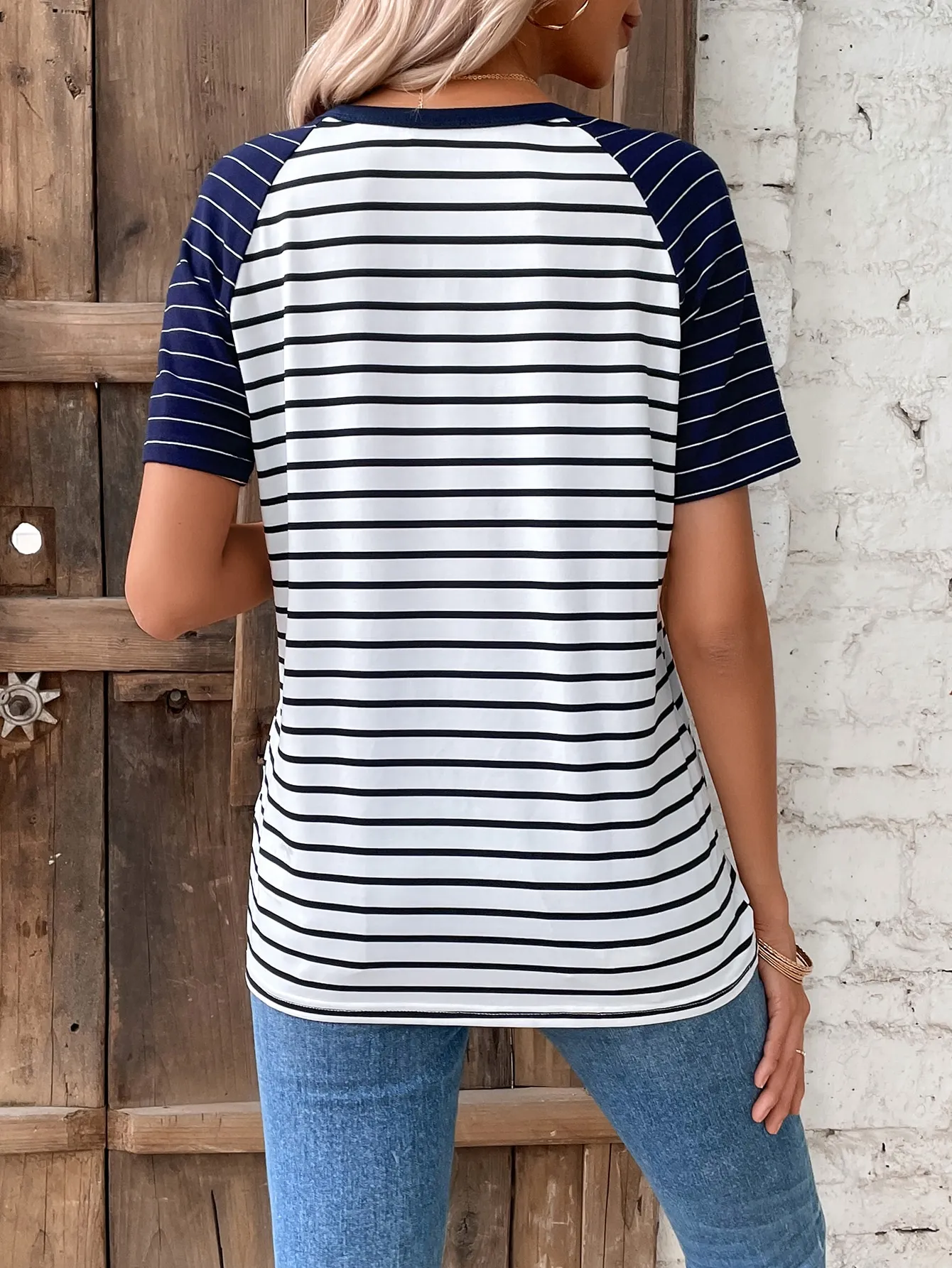 sw2211184673726722_02