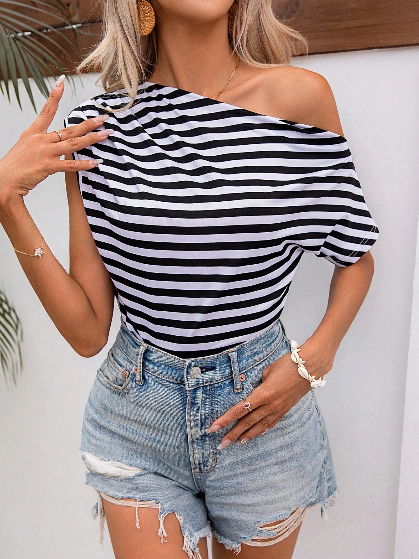 sw2302170363736193_02