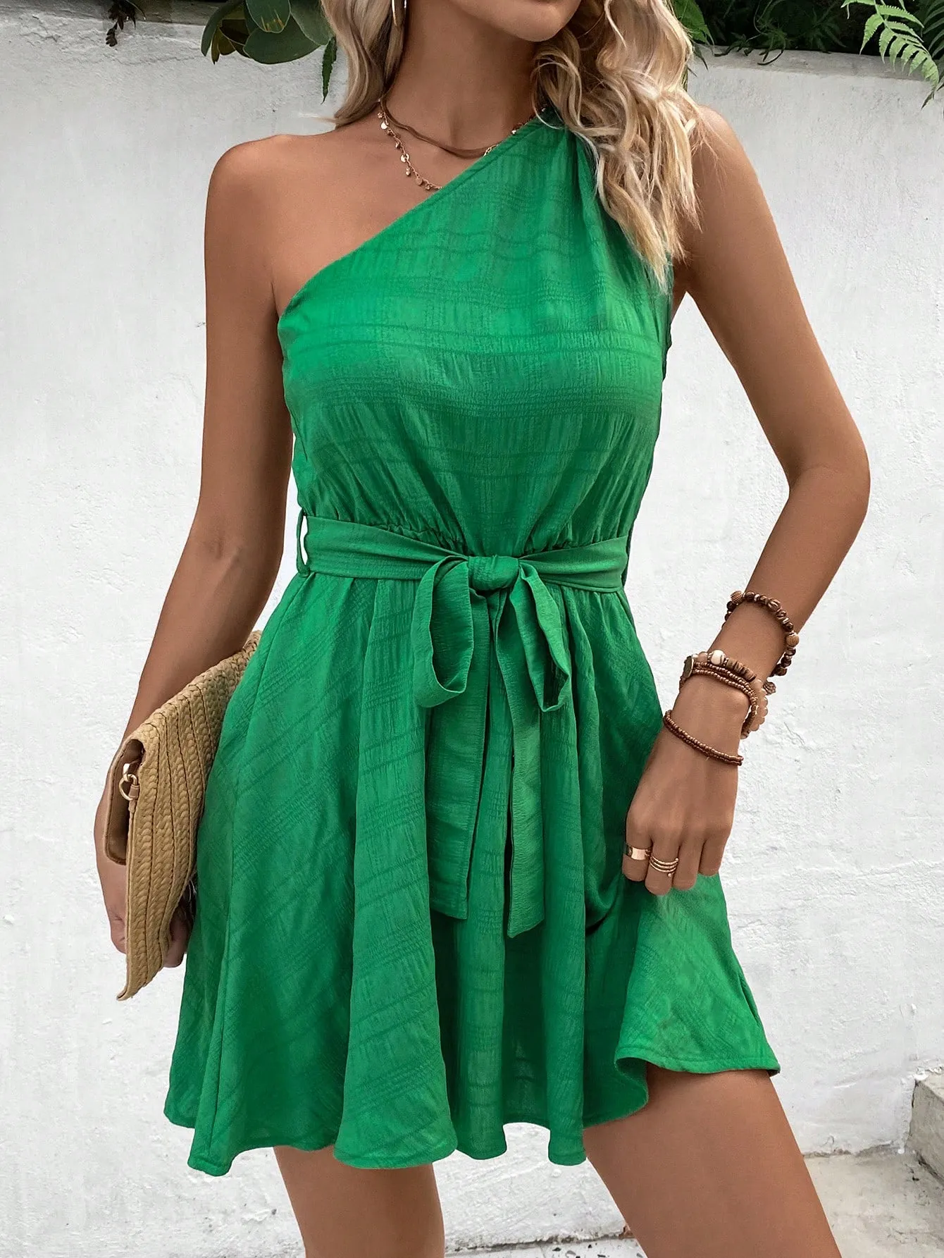 sw2302173200483639_00