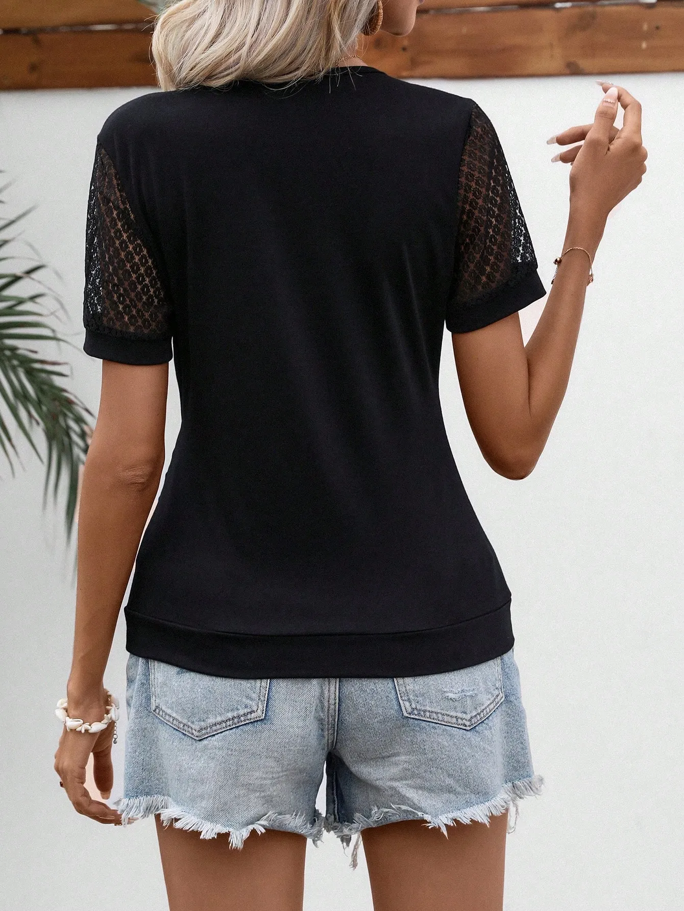 sw2302289897809882_02