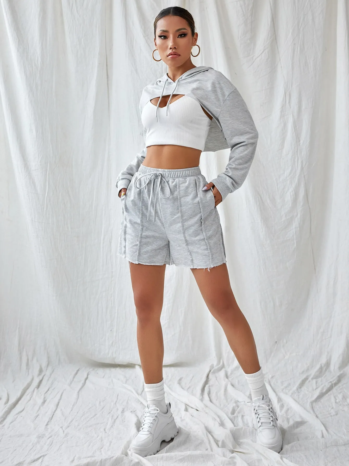 swshorts23210602992_02