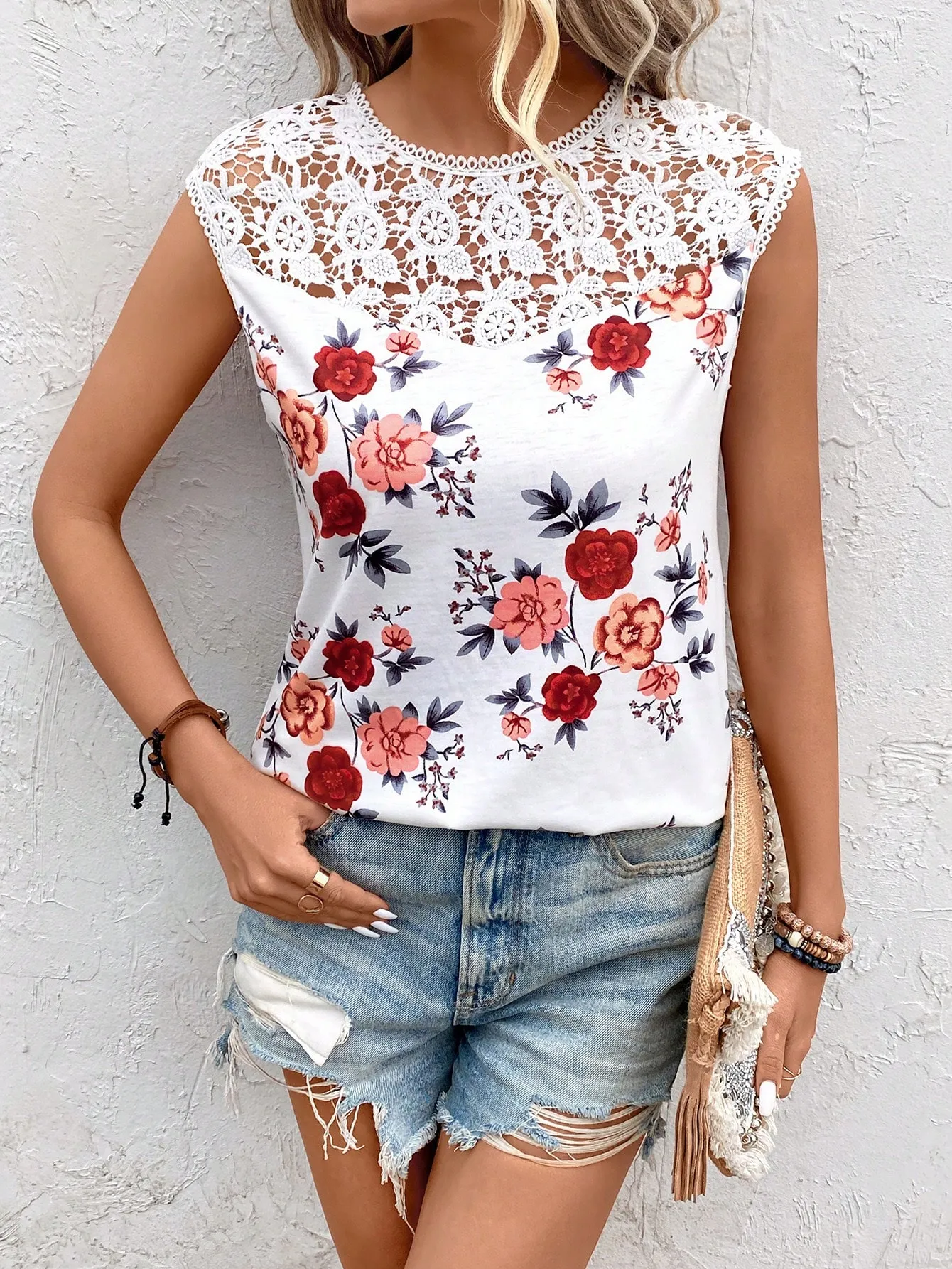 sz2303276355428687_04