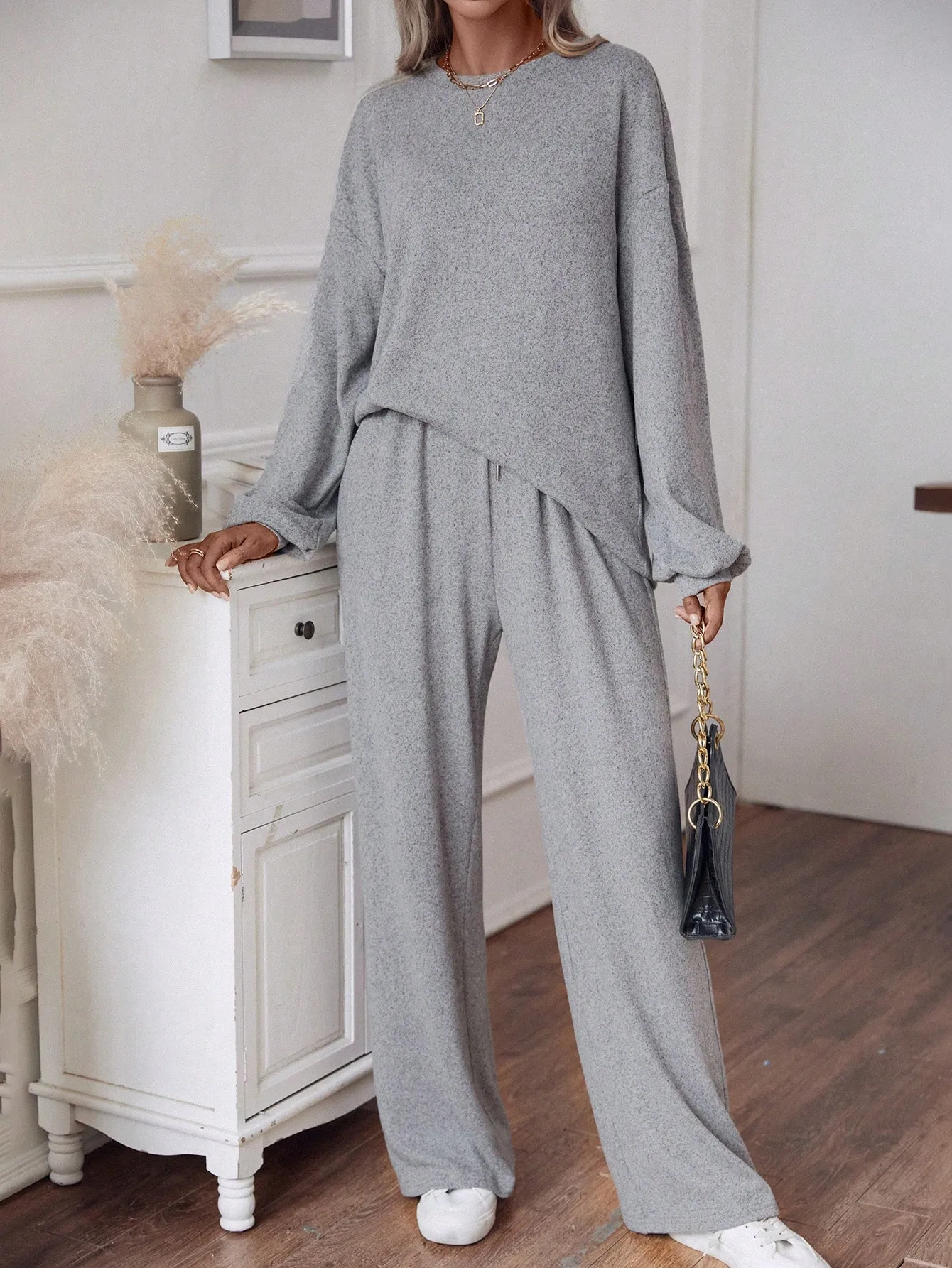 sz2307255636455145_00