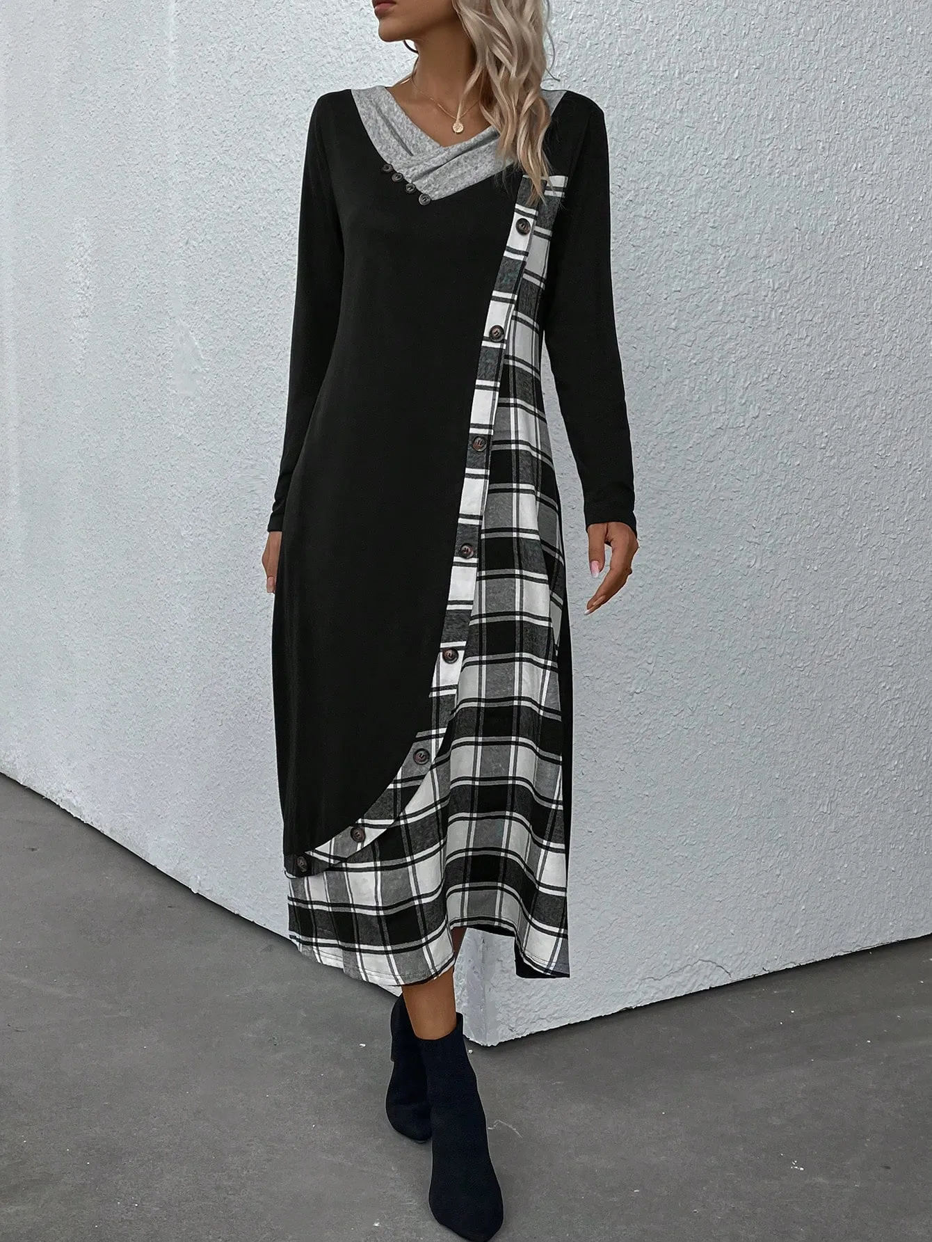 sz2307268085895701_05