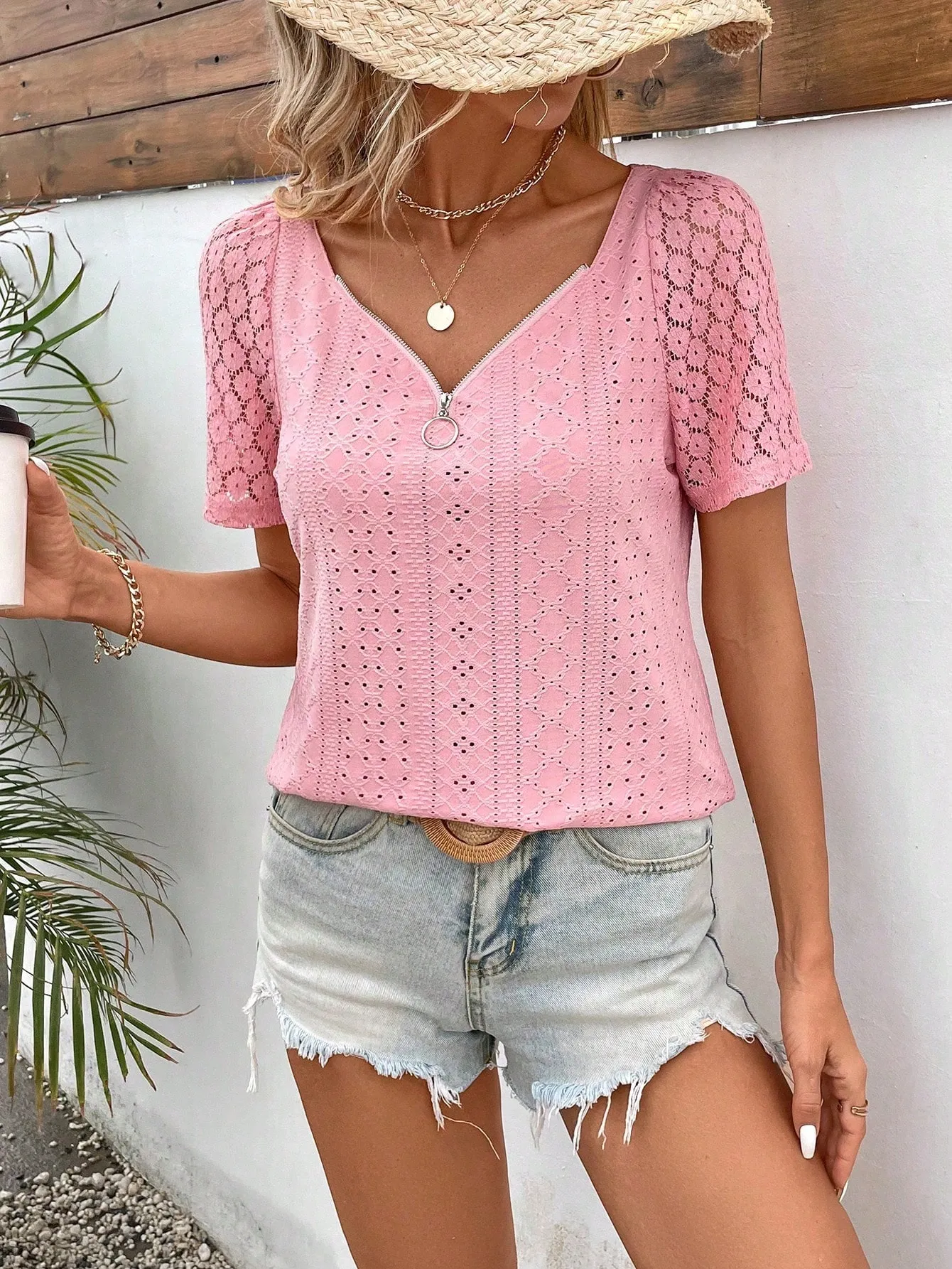 sz2312251959263615_02