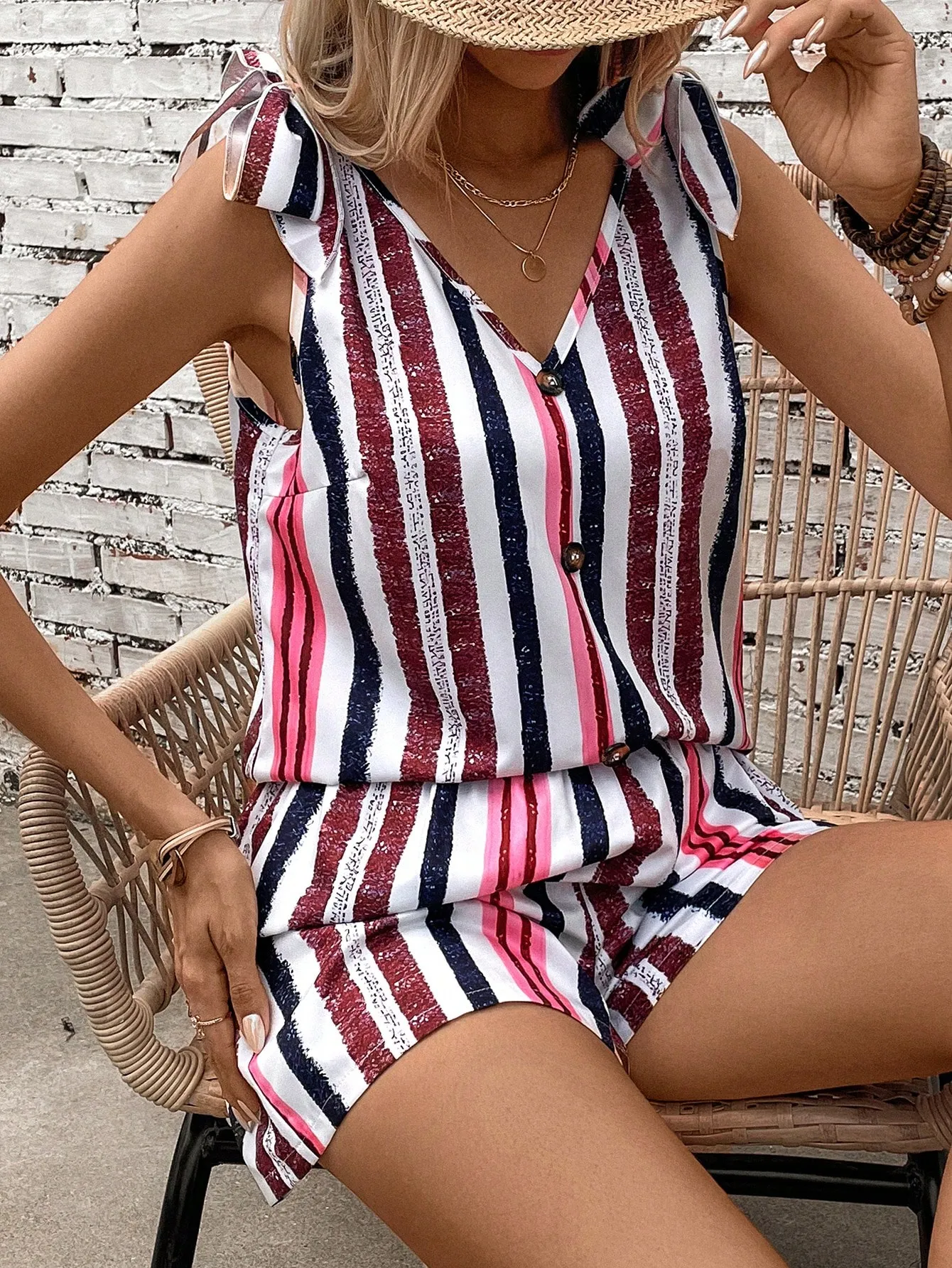 sz2404033300048683_02